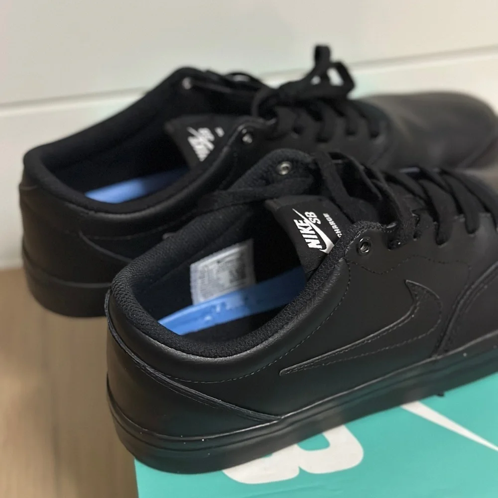 Nike SB Charge Premium